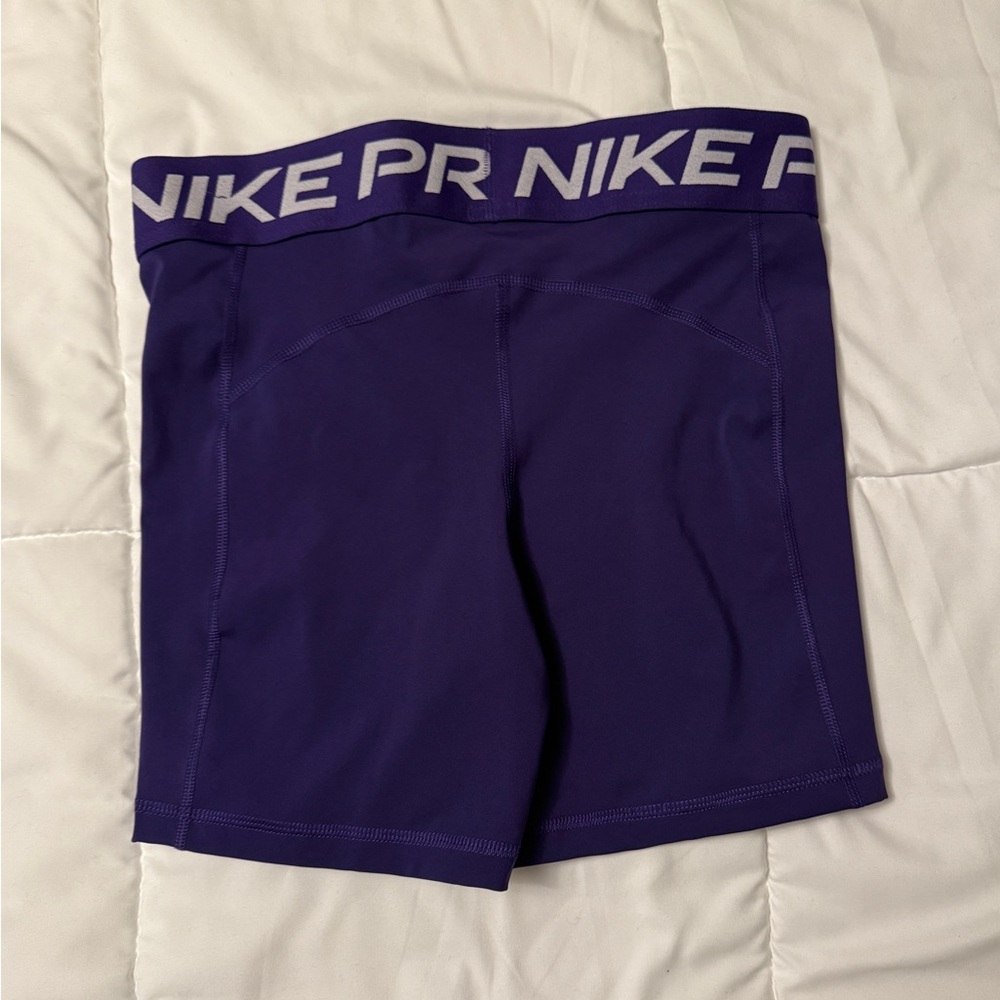 Nike pro Women's Purple Shorts
